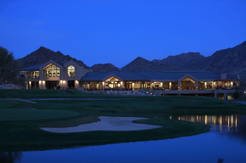 Troon Country Club Logo
