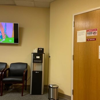 North Dallas Primary Care Doctors - Waiting room area - Internal Medicine Near Me - Frisco, Texas North Dallas Primary Care Doctors - Waiting room area - Internal Medicine Near Me - Frisco, Texas