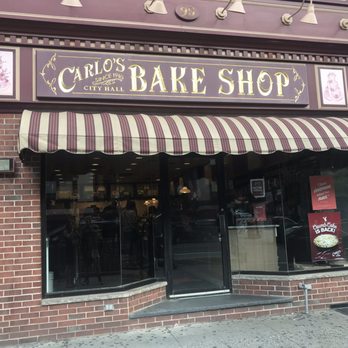 Carlo's Bakery - Outside the bake shop - Bakeries Near Me - Hoboken, New Jersey