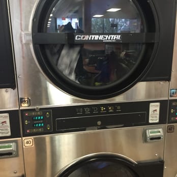 Lavanderia Clasica - nice, big dryers. Fluff up my clothes so well - Laundromat Near Me - Van Nuys, California Lavanderia Clasica - nice, big dryers. Fluff up my clothes so well - Laundromat Near Me - Van Nuys, California