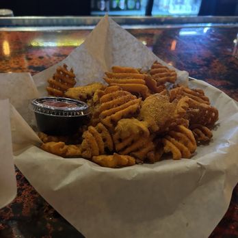 Frankie's Downtown - Basket Sweet Potato Fries - Sports Bars Near Me - Dallas, Texas Frankie's Downtown - Basket Sweet Potato Fries - Sports Bars Near Me - Dallas, Texas