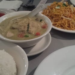 Silom Village Thai Restaurant - Chicken green curry Gaeng Kiew Gai was noce but too spicy for me