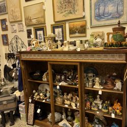 Guava City Vintage - Knick knacks