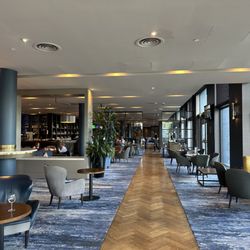 Hilton - Hotel Restaurant