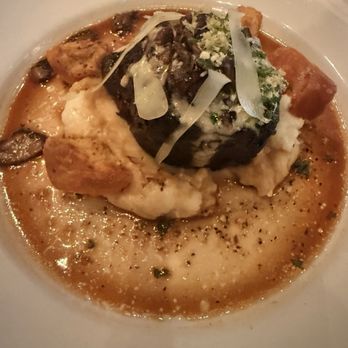 Del Frisco's Double Eagle Steakhouse - Short Rib with Horse Raddish Potatoes - Steakhouses Near Me - Houston, Texas Del Frisco's Double Eagle Steakhouse - Short Rib with Horse Raddish Potatoes - Steakhouses Near Me - Houston, Texas