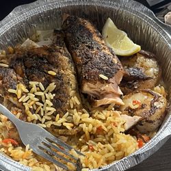 TrySeafood - Grilled chicken, Grilled Salmon & Chicken 3-Piece Scallops, 3-Piece Shrimp Bowl Over Rice & Veggies