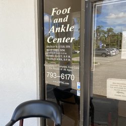 South Florida Foot & Ankle Centers - Front Door Entry