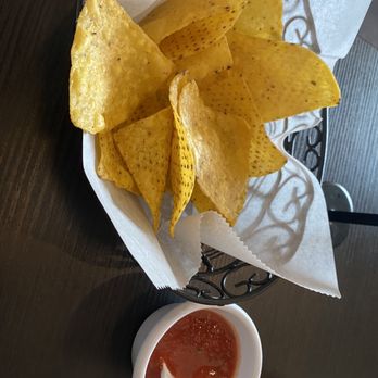 Taco Dale - Complimentary chips & salsa. - Mexican Near Me - Batavia, Illinois