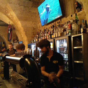 Levrette Café - Bars Near Me - Bordeaux, 33
