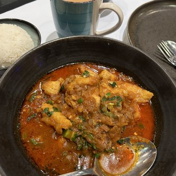 Burma Taste - Burmese Swai Curry with Jasmine Rice and Hot Milk Tea - Noodles Near Me - Sunnyvale, California Burma Taste - Burmese Swai Curry with Jasmine Rice and Hot Milk Tea - Noodles Near Me - Sunnyvale, California