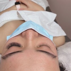 Contour Lashes and Brows - Cluster lash by mimi