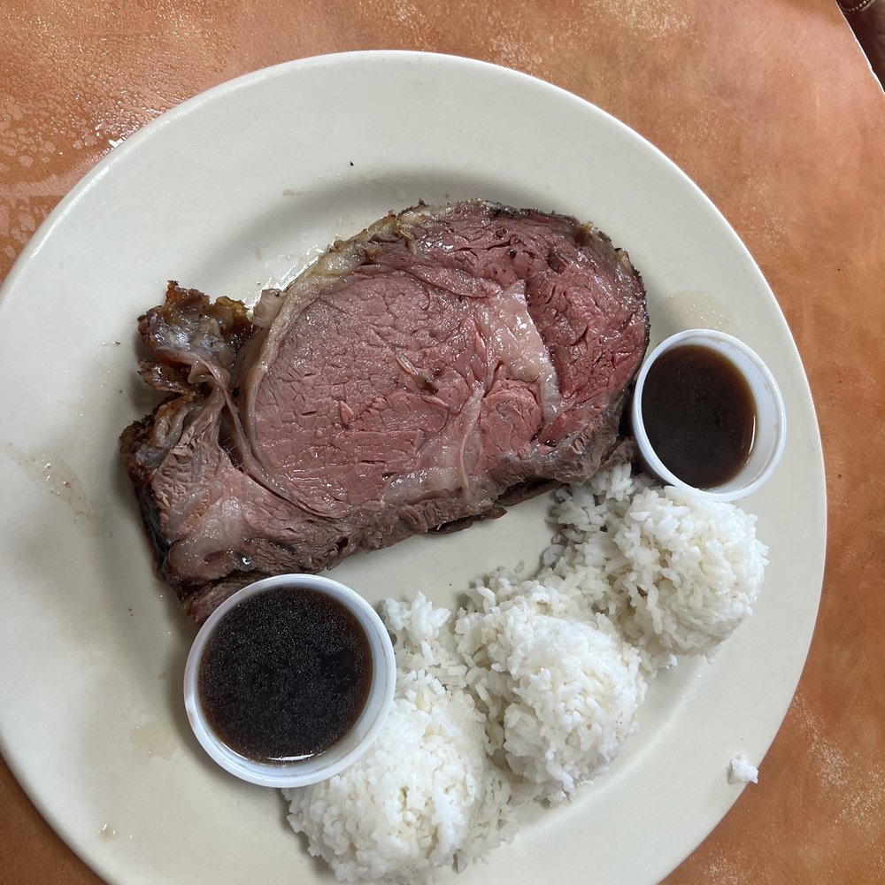 Ray's Café - Perfectly cooked thick slab of Prime rib - American Near Me - Honolulu, Hawaii Ray's Café - Perfectly cooked thick slab of Prime rib - American Near Me - Honolulu, Hawaii