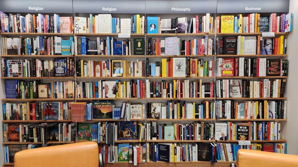 BARNES & NOBLE Updated October 2024 90 Photos & 15 Reviews 1192 Locust St, Walnut Creek