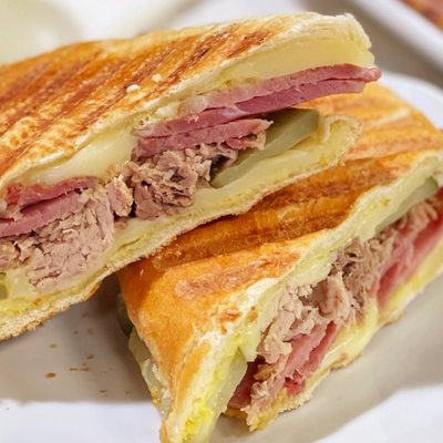 Taino's Bakery & Deli (Lake Nona) by null