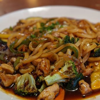 Ru San's - Spicy yakiudon with chicken - Sushi Bars Near Me - Charlotte, North Carolina Ru San's - Spicy yakiudon with chicken - Sushi Bars Near Me - Charlotte, North Carolina