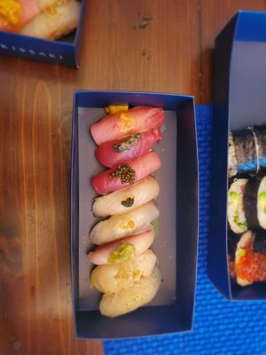 Kissaki Sushi by null