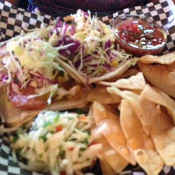 Robins Restaurant - Beer Battered Fish Tacos - New American Near Me - Cambria, California