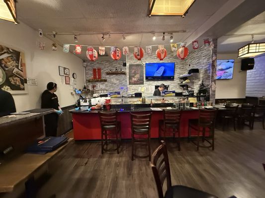 Tokyo Feng Ramen & Sushi by null