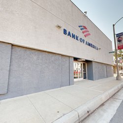 Bank of America Financial Center - Storefront