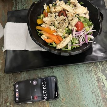 Ostra Cosa - 1 hour salad - Spanish Near Me - San Juan, Puerto Rico