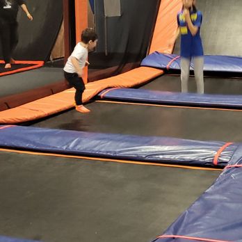 Sky Zone Trampoline Park - Trampoline Parks Near Me - Van Nuys, California Sky Zone Trampoline Park - Trampoline Parks Near Me - Van Nuys, California