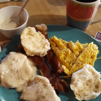 The Munford Cafe  - The Breakfast Special, around 6 bucks! - American Near Me - Munford, Tennessee