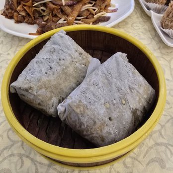 HL Peninsula Restaurant - Sticky rice in lotus leaf - Dim Sum Near Me - Milpitas, California HL Peninsula Restaurant - Sticky rice in lotus leaf - Dim Sum Near Me - Milpitas, California
