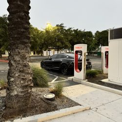 Tesla Supercharger
