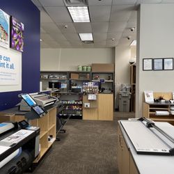 FedEx Office Print & Ship Center