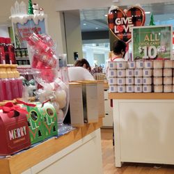Bath & Body Works