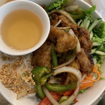 Pho So 1 - Filet mignon fish with vermicelli = bun ca luc lac $12.99 Tasty - Vietnamese Near Me - Lake Forest, California