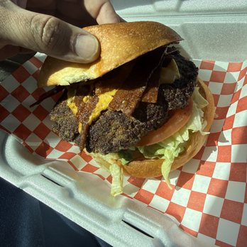 JLB Eatery - Bacon Avocado Burger - Burgers Near Me - Friendswood, Texas
