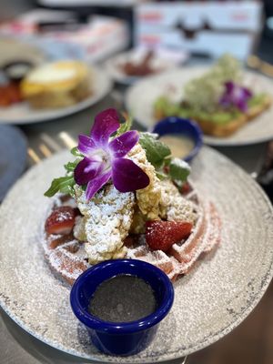 Brunch at Peony by null