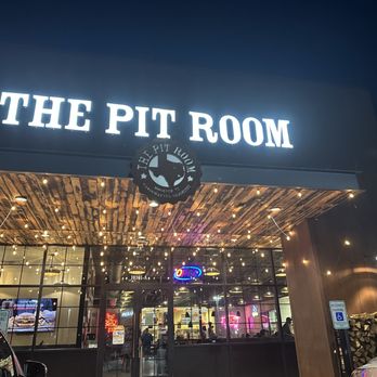 The Pit Room - Memorial - Barbeque Near Me - Houston, Texas