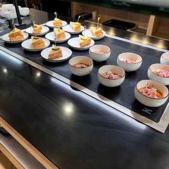 Chase Sapphire Lounge - Hot food - Airport Lounges Near Me - Grapevine, Texas