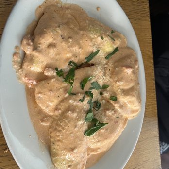 Dino's Cafe - Lobster Ravioli with Pink Cream Sauce ($19) - Italian Near Me - Boston, Massachusetts Dino's Cafe - Lobster Ravioli with Pink Cream Sauce ($19) - Italian Near Me - Boston, Massachusetts