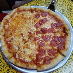 Pat's Family Pizza