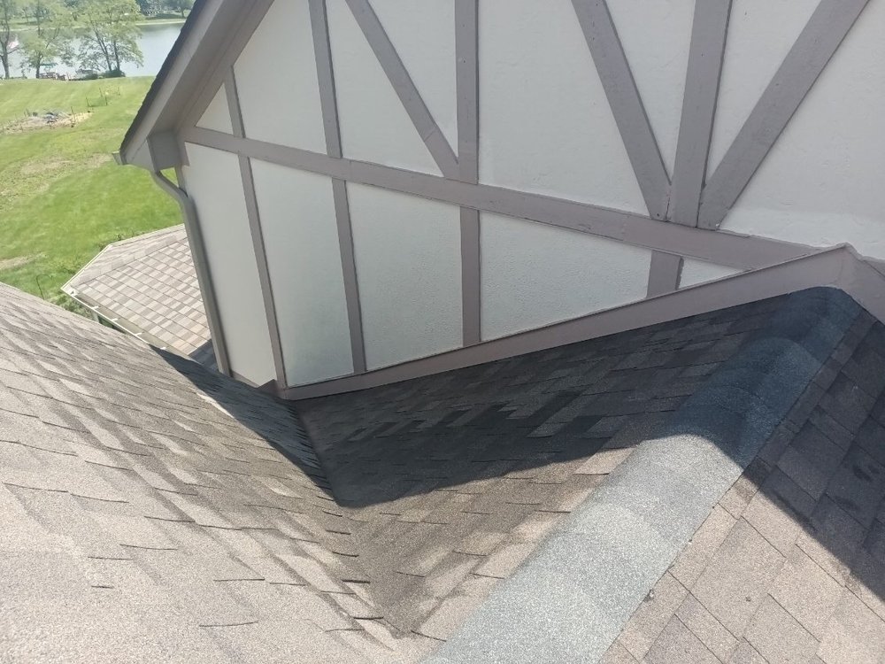 Slide of Axion Multi Services