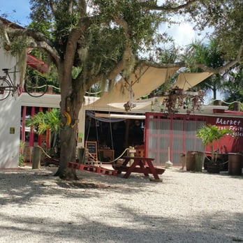 Redland Ranch - Farmers Market Near Me - Miami, Florida