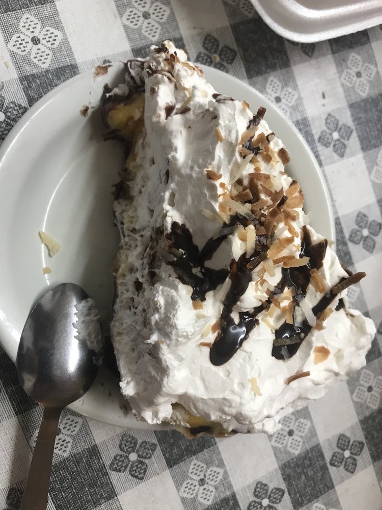 APPLE BASKET Updated October 2024 160 Photos & 66 Reviews 215 N