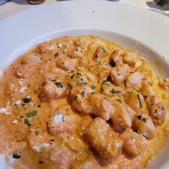 Fresco - Gnocchi ala vodka - Italian Near Me - East Greenwich, Rhode Island