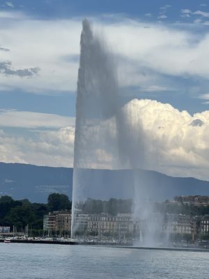 Jet d'Eau de Genève by null