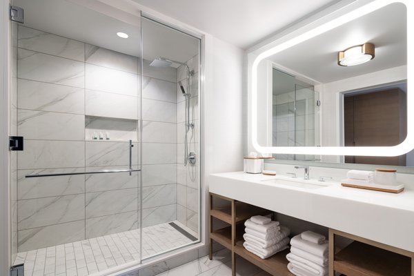 The Westin Anaheim Resort by null