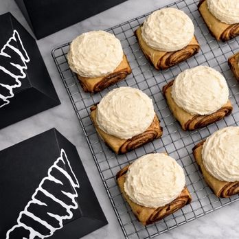 Cinny - Classic Vanilla Bean - Desserts Near Me Cinny - Classic Vanilla Bean - Desserts Near Me