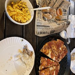Player's Pizza - Our meal