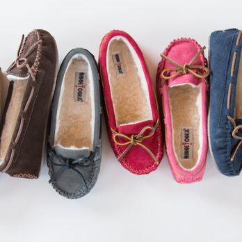 Winnebago Gift Shop - We're the exclusive choice for the beloved Minnetonka Moccasins in downtown Wisconsin Dells. - Gift Shops Near Me - Wisconsin Dells, Wisconsin Winnebago Gift Shop - We're the exclusive choice for the beloved Minnetonka Moccasins in downtown Wisconsin Dells. - Gift Shops Near Me - Wisconsin Dells, Wisconsin