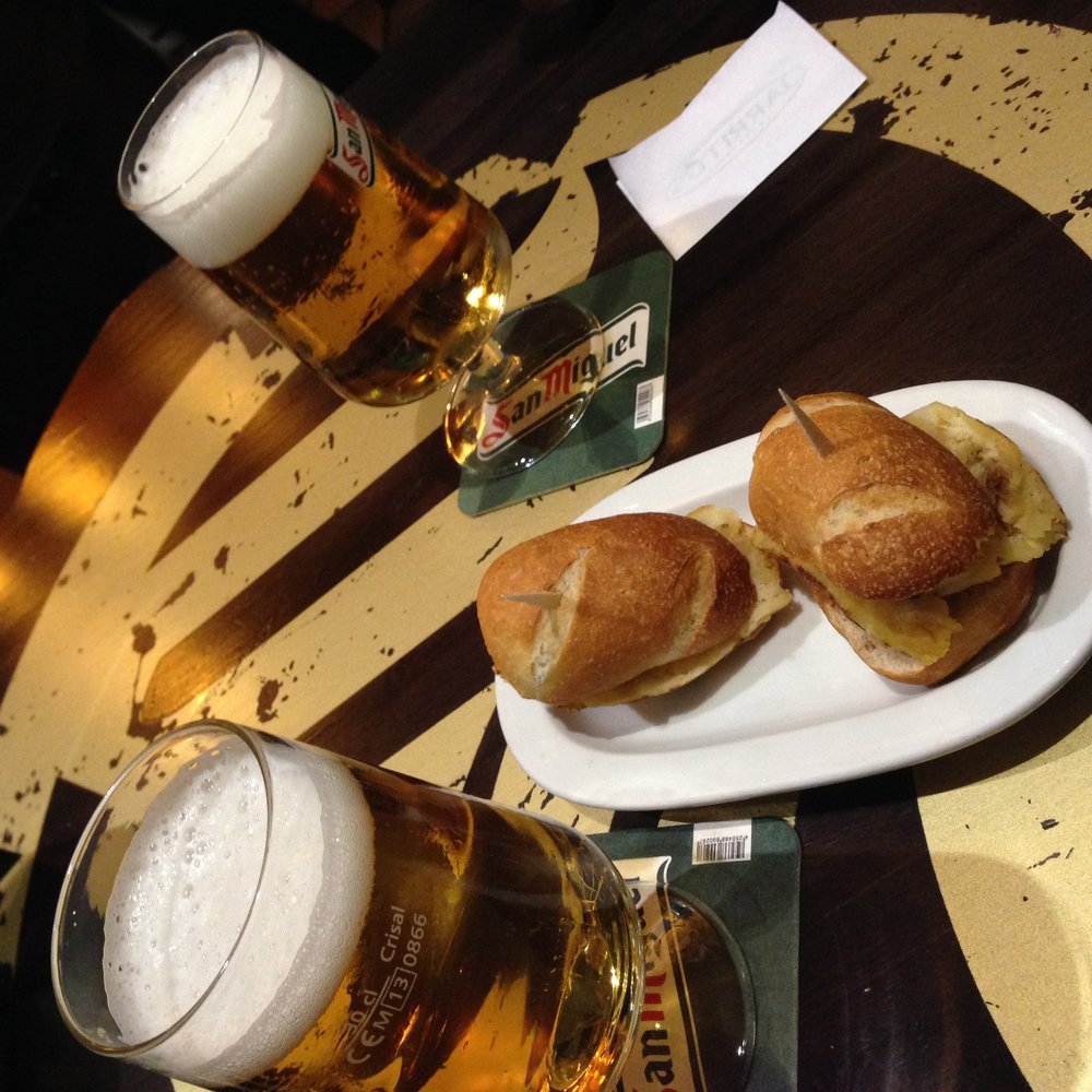 Cervecería Jarritus - Tapas Bars Near Me - Madrid, M