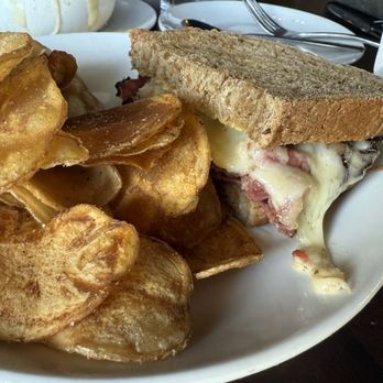 Pro's Epicurean Ristorante - Rubin sandwich - Modern European Near Me - Cary, North Carolina Pro's Epicurean Ristorante - Rubin sandwich - Modern European Near Me - Cary, North Carolina