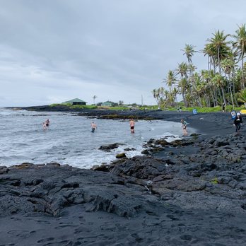 Punalu'u Black Sand Beach - Black sand - Beaches Near Me - Pahala, Hawaii Punalu'u Black Sand Beach - Black sand - Beaches Near Me - Pahala, Hawaii