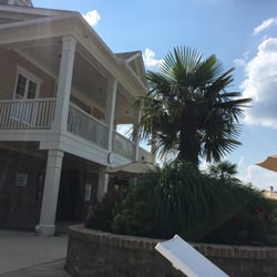 Twin Lakes Pool - Club House